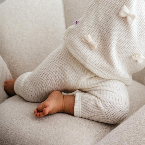 Girls’ ecru knit leggings