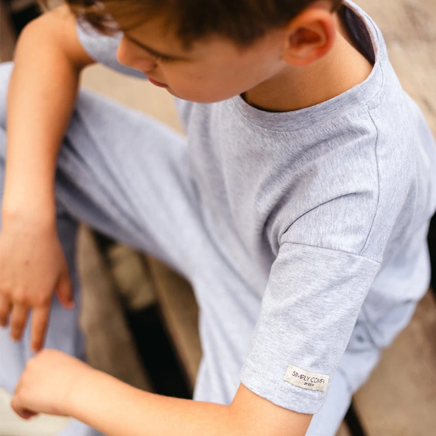 Children's grey T-shirt oversize
