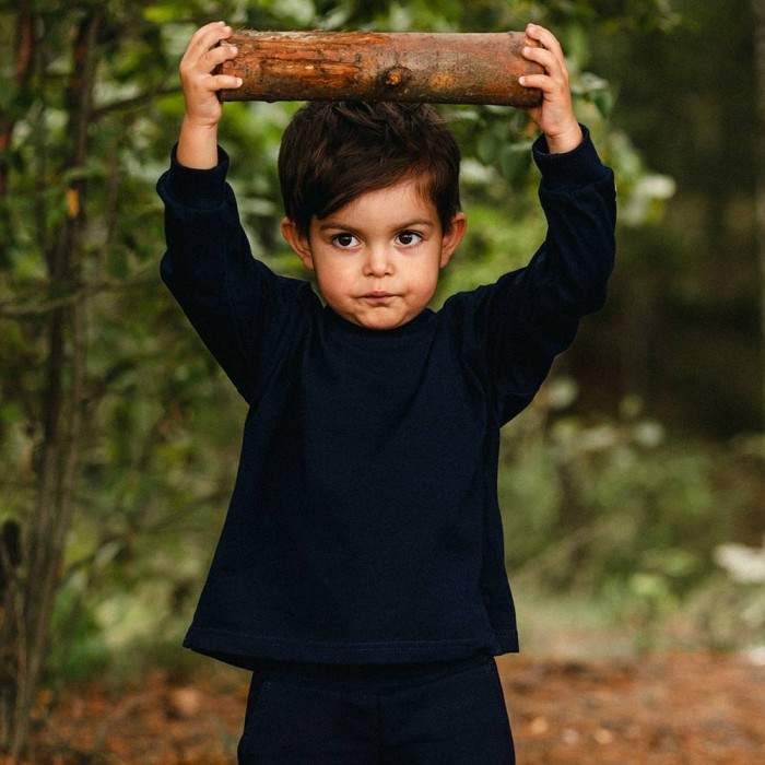 Navy long sleeve shirt