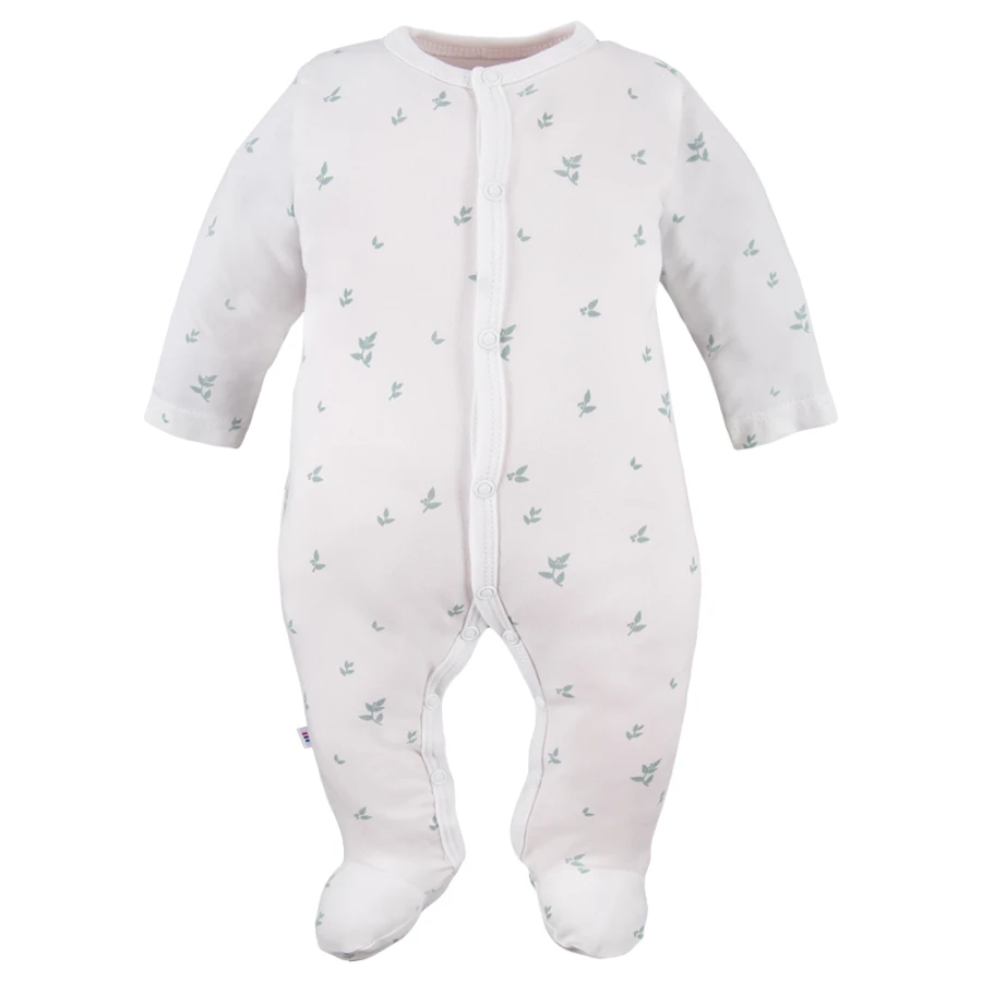 Baby set: bodysuit, footed pants, hat and white sleepsuit with leaf pattern