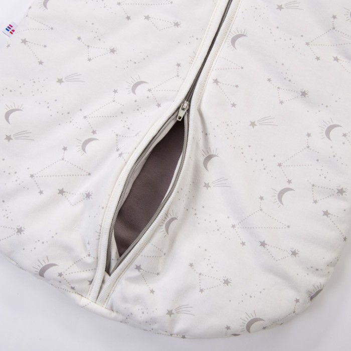 Ecru baby sleeping bag with stars 0.5 TOG