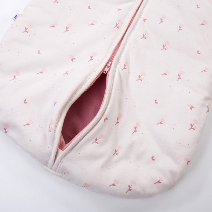 Cream baby sleeping bag with flowers 0.5 TOG