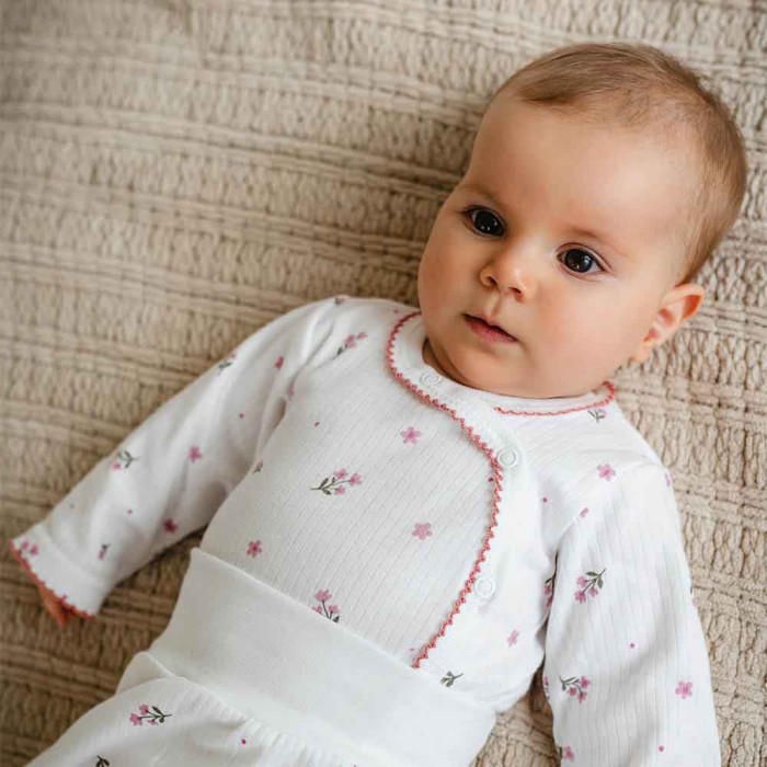 Baby bodysuit with flowers