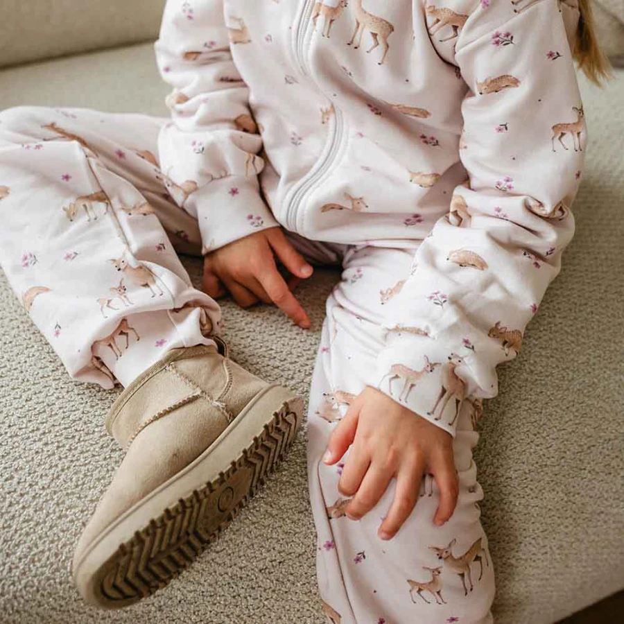Girls' set with deer