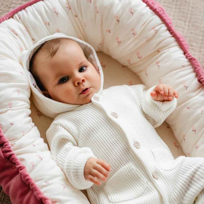 Baby romper with hood ecru