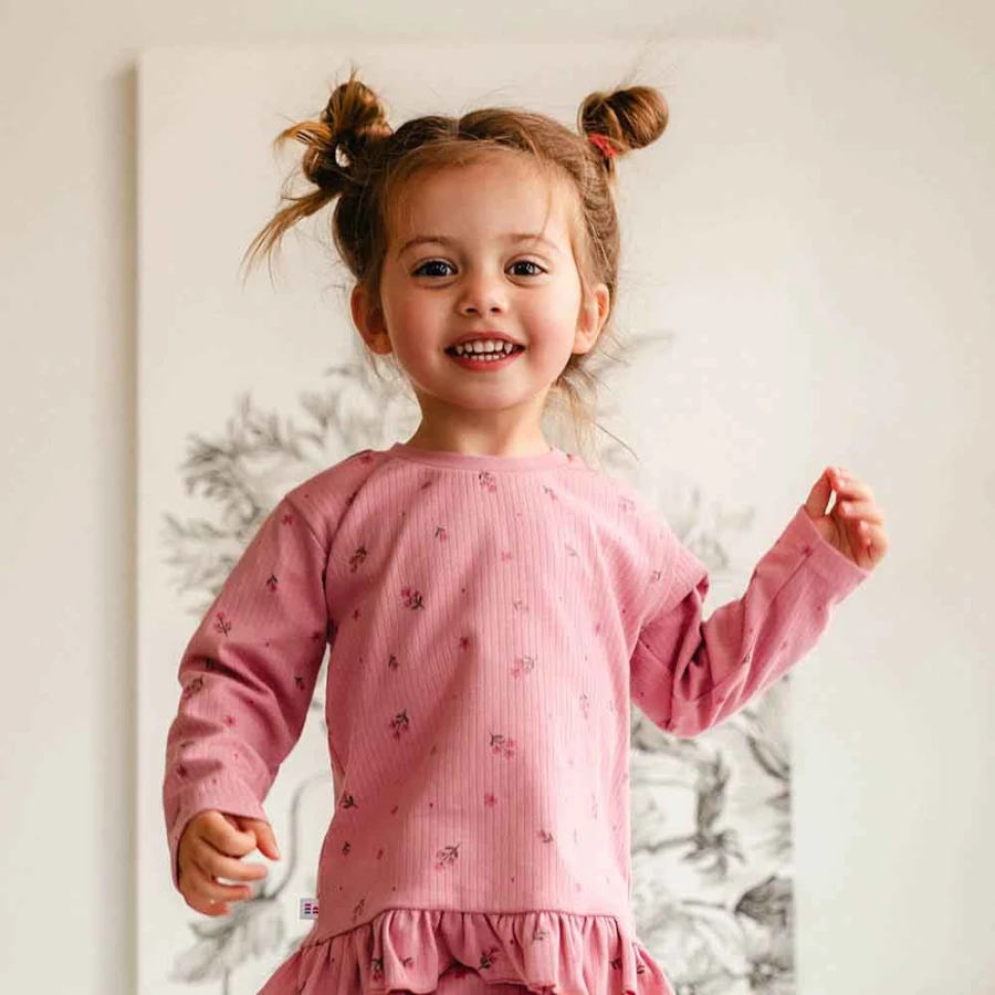 Girls' pyjama set with flowers