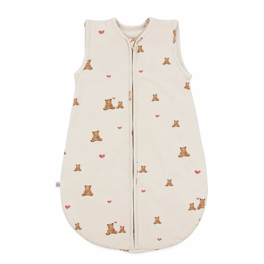 Ecru baby sleeping bag with bears and hearts 0.5 TOG
