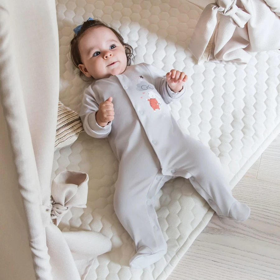 Sleepsuit gray with rabbit