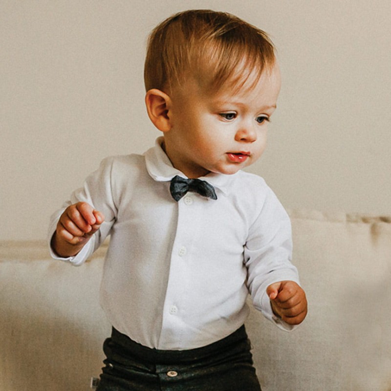 Chlapecké body s límečkem bílé