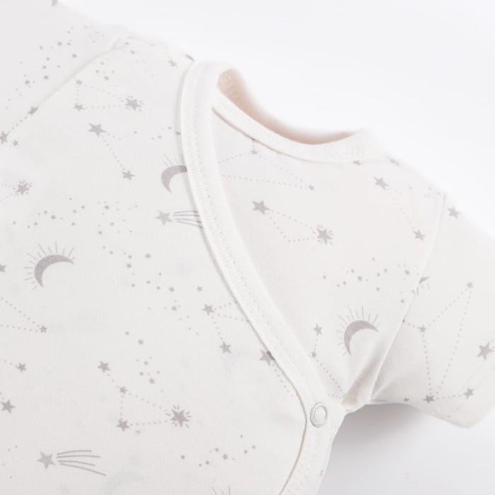 Cardigan bodysuit with star pattern