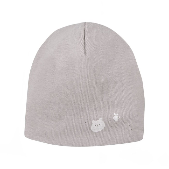 Baby hat with teddy bears pattern