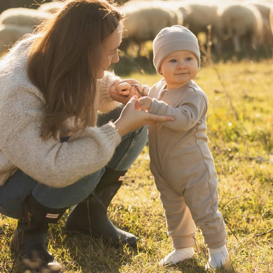 Sleepsuit from merino wool beige