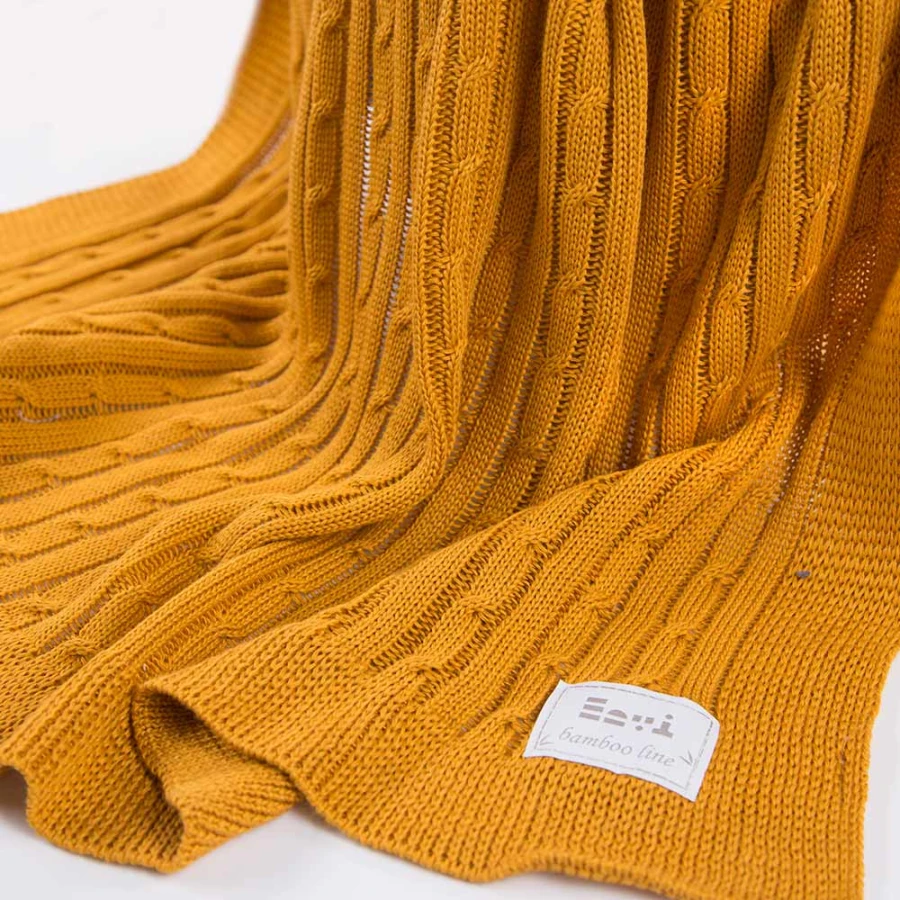 Honey bamboo baby blanket 100x75 cm