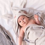 Dětská osuška s kapucí šedý králík 100x100